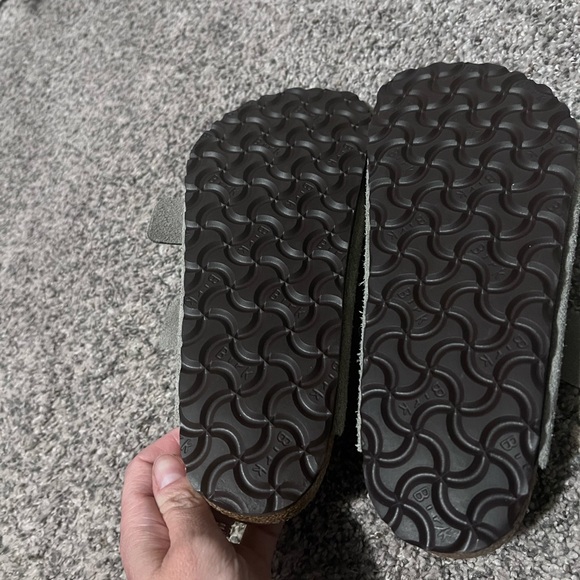 NWT Birkenstocks Arizona in taupe - suede leather - Picture 5 of 5